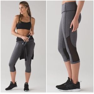 Lululemon Gear Up Crop (17")